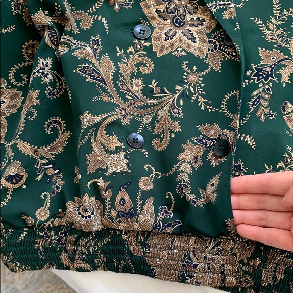 Green and Gold Floral Blouse - Picture 14 of 14